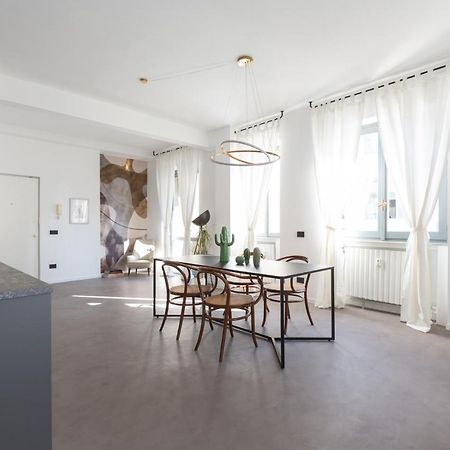 Sant'Ambrogio Bright And Stylish Flat Apartment Milan Luaran gambar